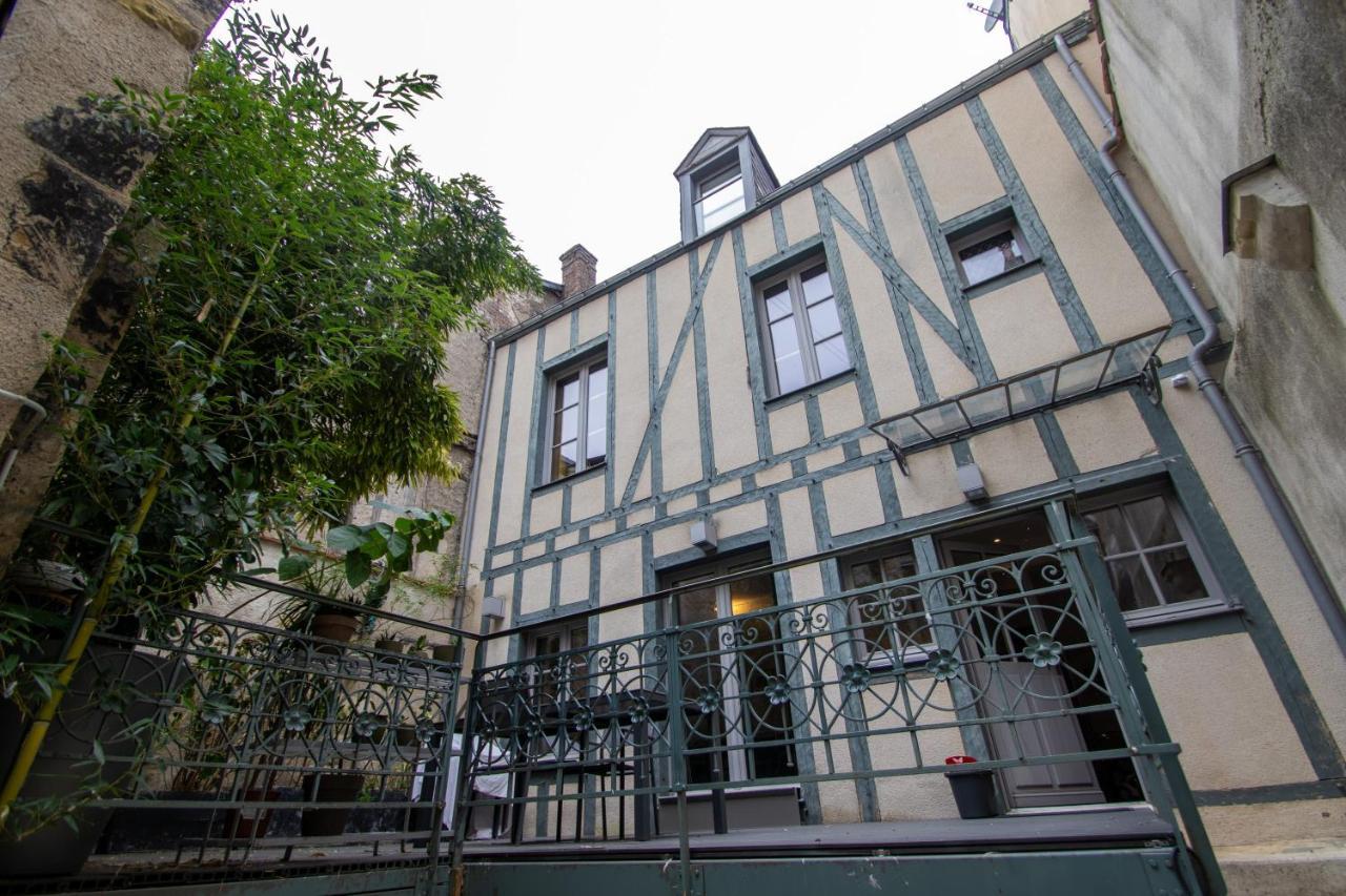 Terrasse Sur La Tour Garconnet Apartment Amboise Exterior foto